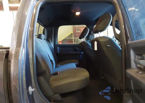 2021 Ram 2500 Tradesman 4X4 6'4 Box z USA, uszkodzony, nr VIN 3C6UR5CL5MG654317